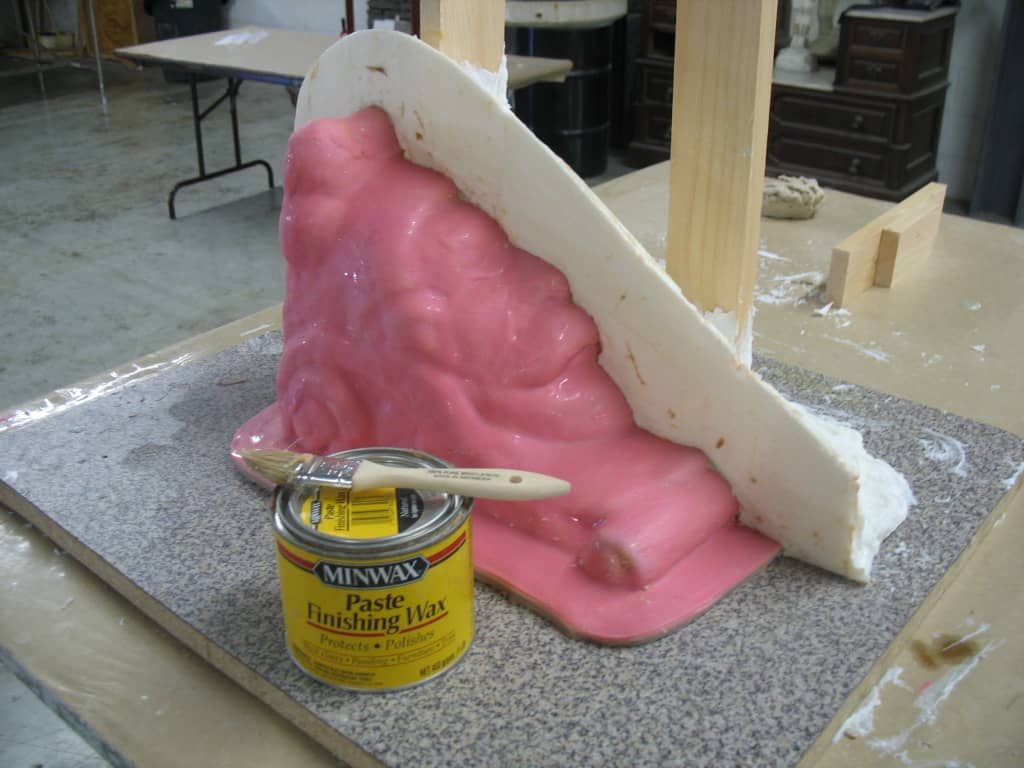 Apply Paste Wax and Release Agent Apply Paste Wax
