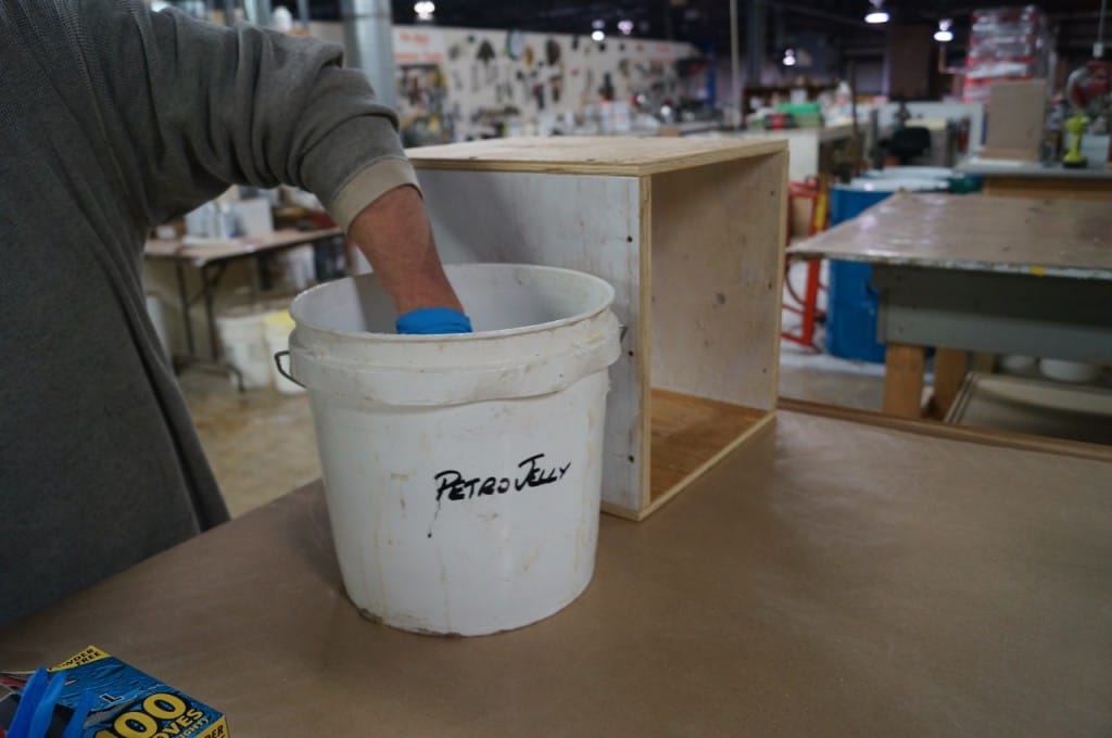 Seal with Petroleum Jelly PetroleumJelly_SealMoldBox