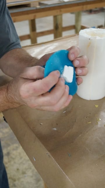 Peel Back Glove Mold to Remove Casting