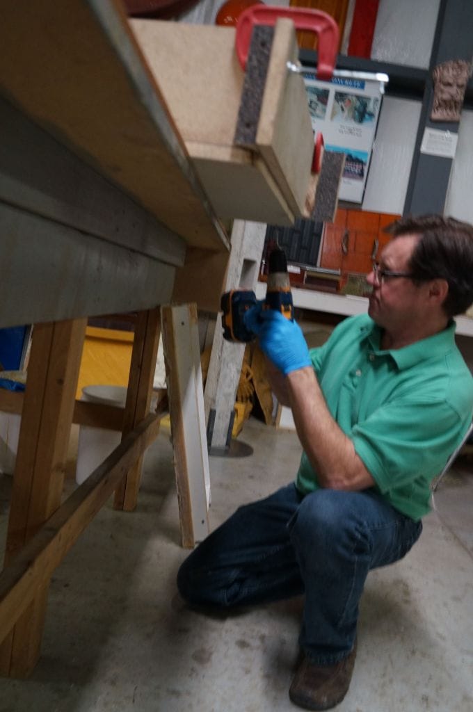 Secure_Mold_Box_Walls_to_Bottom_Board