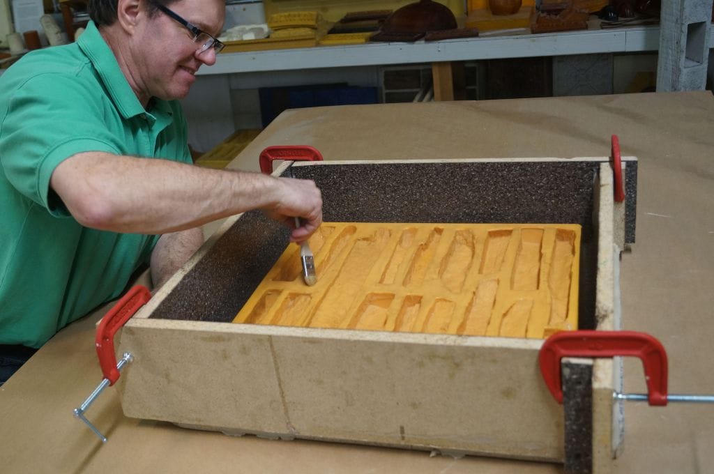 Brush_Out_Release_Agent