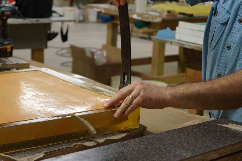 Loosen Edges of Mold